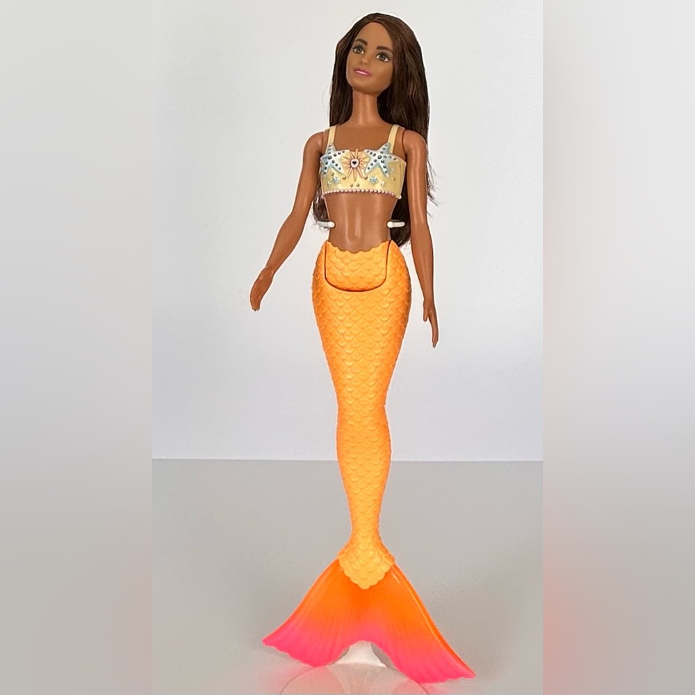 Barbie Mermaid, Dreamtopia body and Millie Face Sculpt head. Play Line